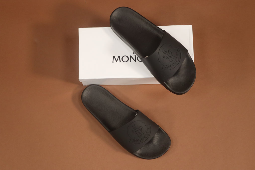 CWW - Moncler Slides